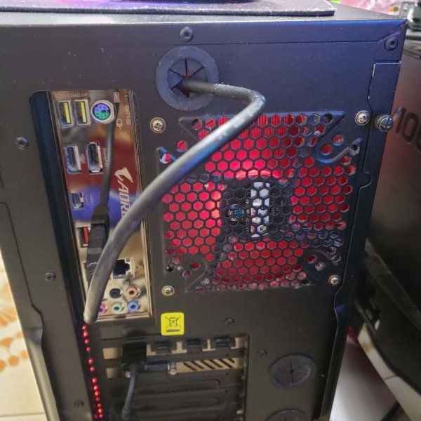 電競電腦主機