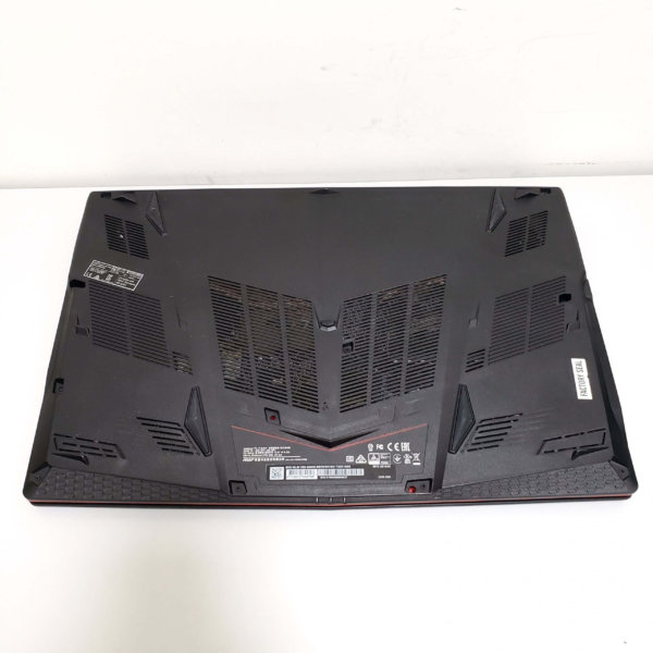 電競筆電-MSI-GL63-9SE