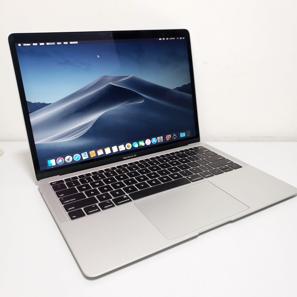 MacBook Air 2019 Ratina 13吋 i5 8G 128 95 new 保到2020年9月 充電 25次（已售出