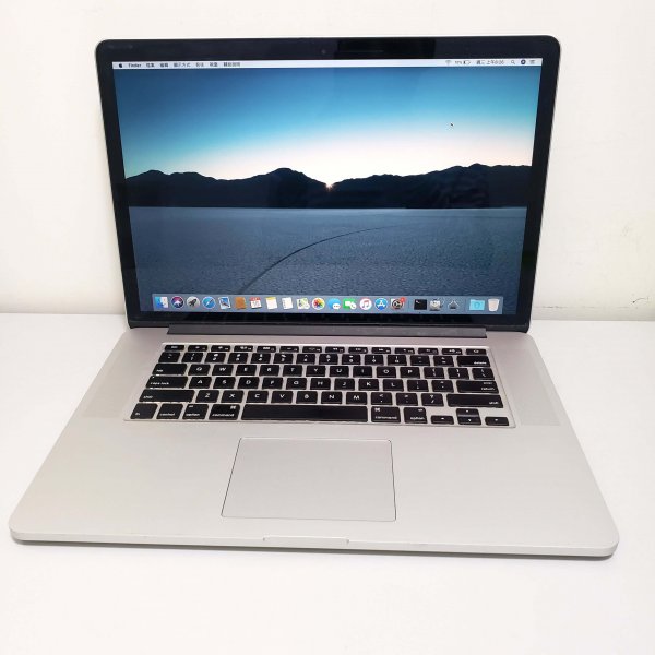 macbook pro 2015 15吋