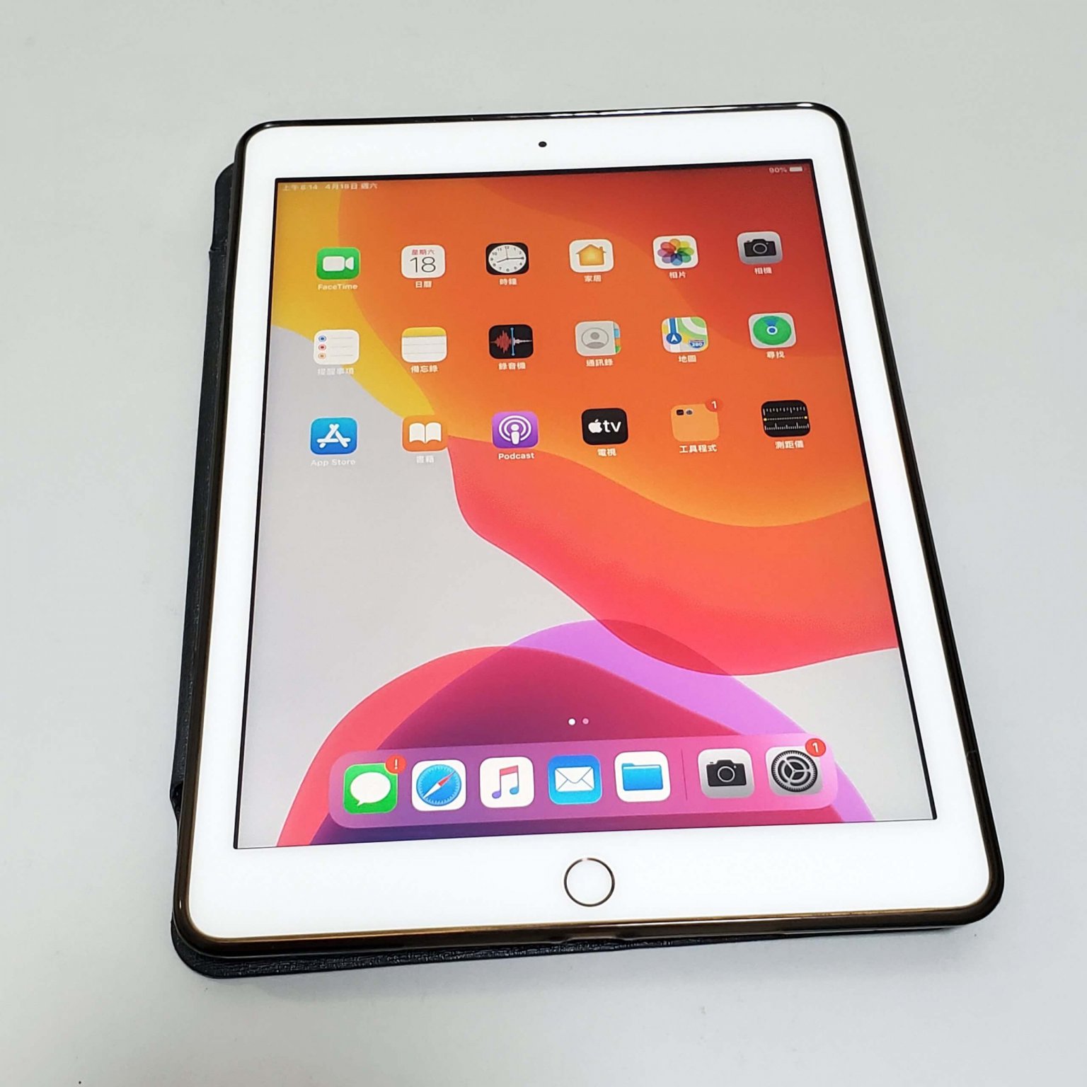 iPad 6 Generation 128gb WiFi rose gold 95 new 3days warranty(已售出) 電腦買賣平台