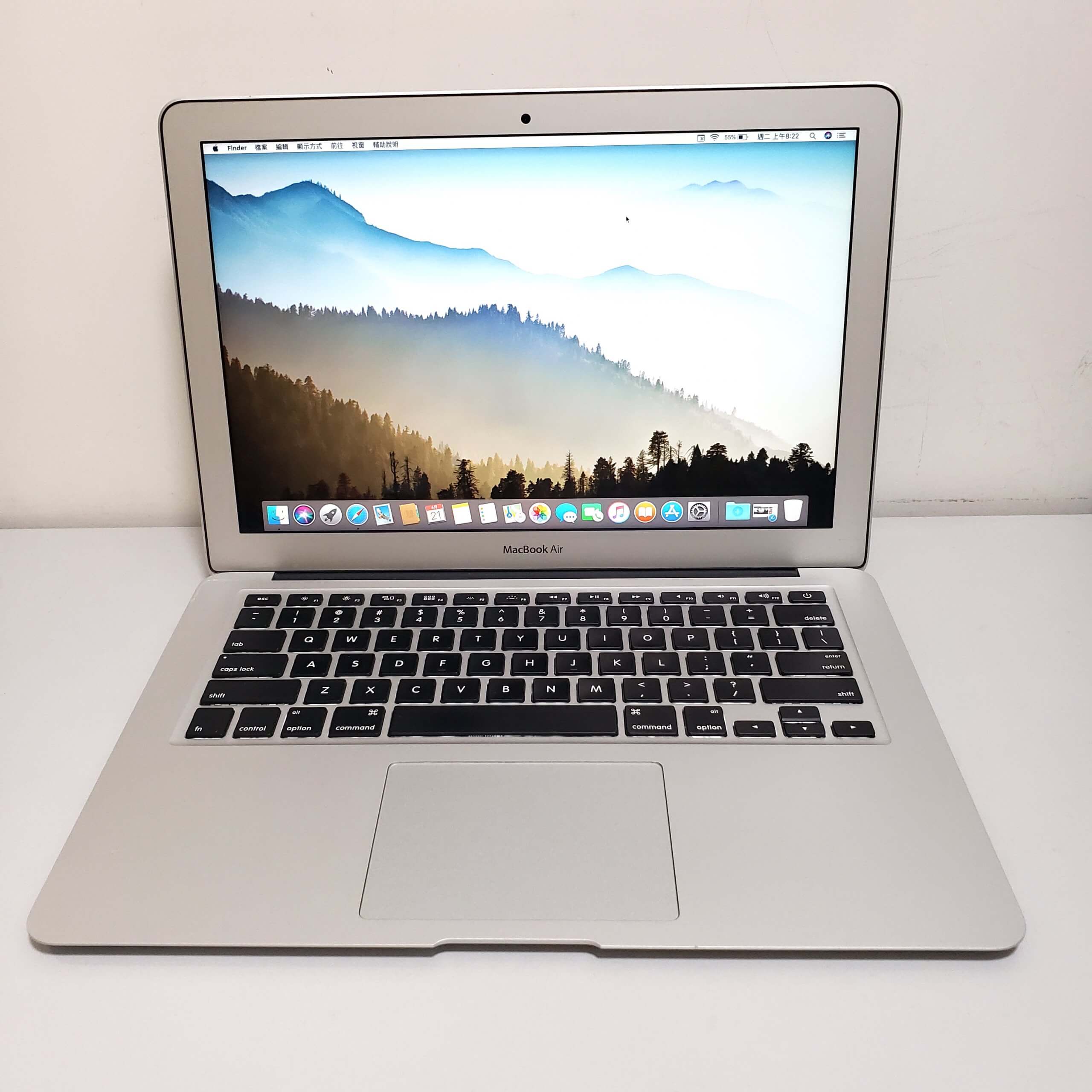 MacBook Air (13-inch, 2015) i5 8G 256G 新淨，連充電器 保用3日(已售出) - 電腦買賣平台