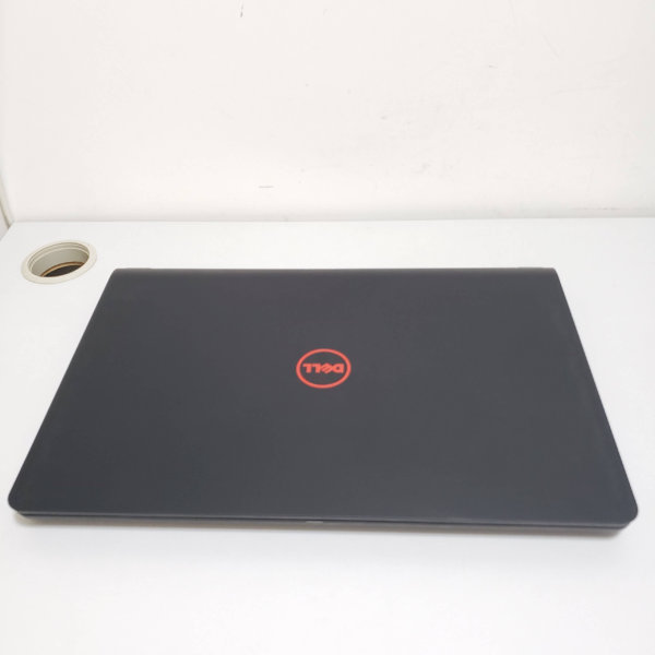 Gaming Laptop Dell P57F