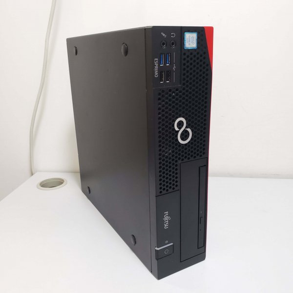 Fujitsu Mini Desktop