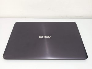 ASUS Zenbook UX305 m3-6y30 4G 128G SSD 13.3吋 IPS FHD 10秒開機 超薄 全新電池 3日保用（已售出)