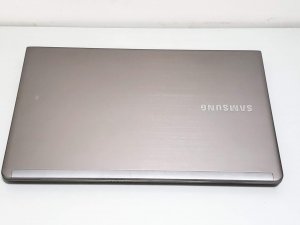 Samsung-NP470R5E-G81