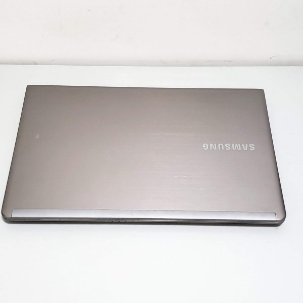 Samsung-NP470R5E-G81