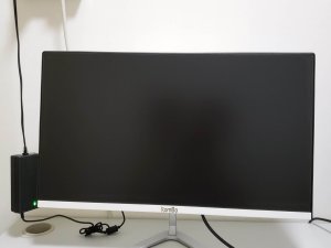 Rombo 24" 無邊框 FULL HD 顯示器 HDMI / VGA 全新有盒