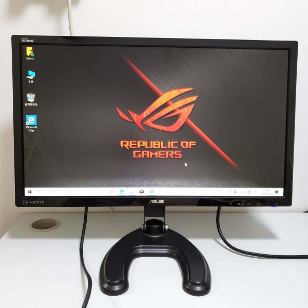 ASUS VG248QE 24" Gaming Mon DP/HDMI/DVI