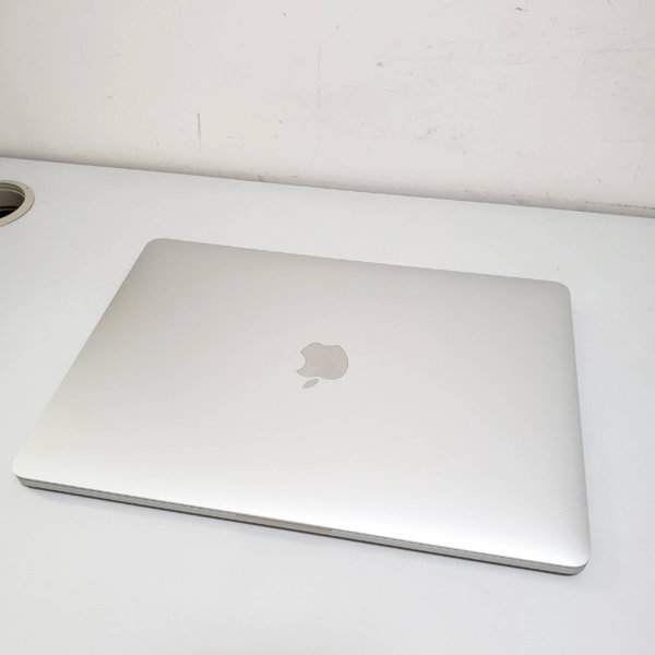 Apple-macbook-pro-2017