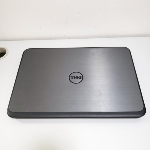Dell Latitude 3540 15.6" FHD laptop i5-4200 /4G, 8G Ram /1000G,240G SSD/ 獨顯/極新淨