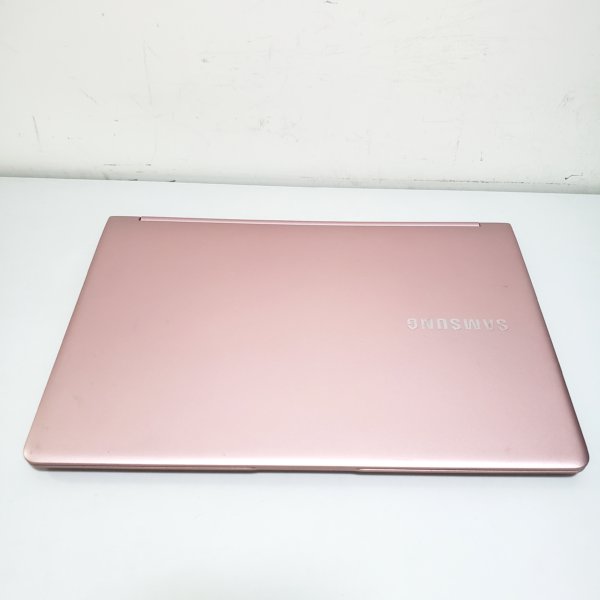 Samsung Notebook 9 always 13.3寸 (第7代 i5-7200 8G 256G SSD) 保用3日