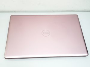 Dell Inspiron 15-7570 (第8代 i7-8550U CPU/8G Ram/256G SSD 雙硬碟/ 15.6" FHD) 保用3日