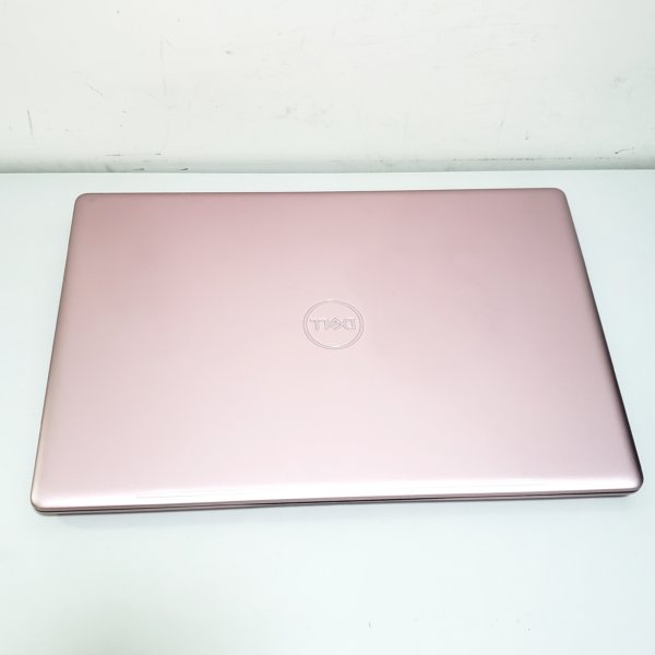 Dell Inspiron 15-7570 (第8代 i7-8550U CPU/8G Ram/256G SSD 雙硬碟/ 15.6" FHD) 保用3日