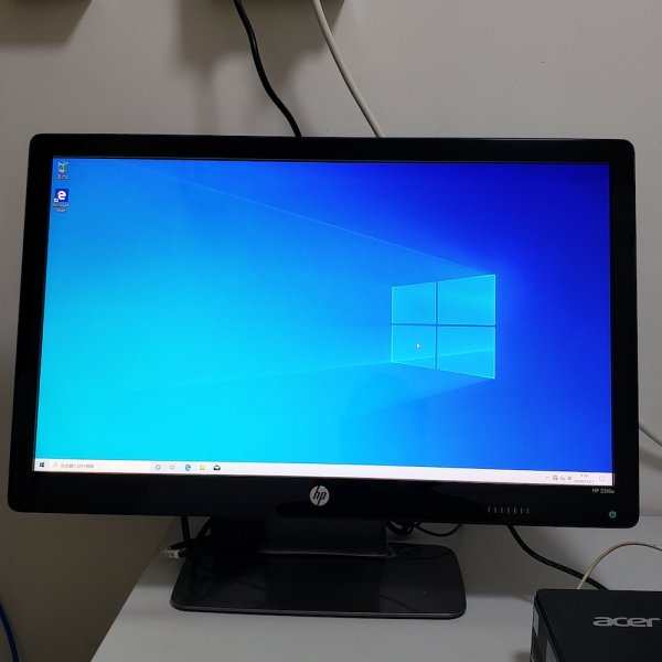 23吋 HP 2310e LED mon 超薄機身 (HDMI / DP / DVI)