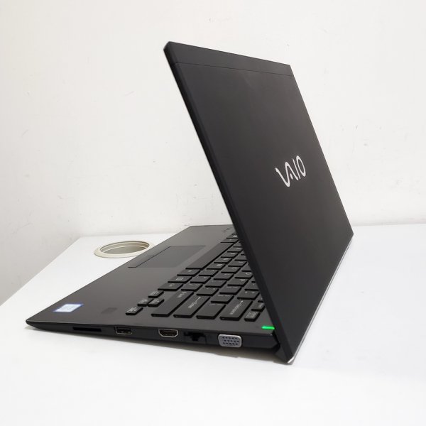 Sony VAIO S13 (VJS132C11W) 13” Ultrabook (i3-7100U+4G+128G SSD) 極新淨