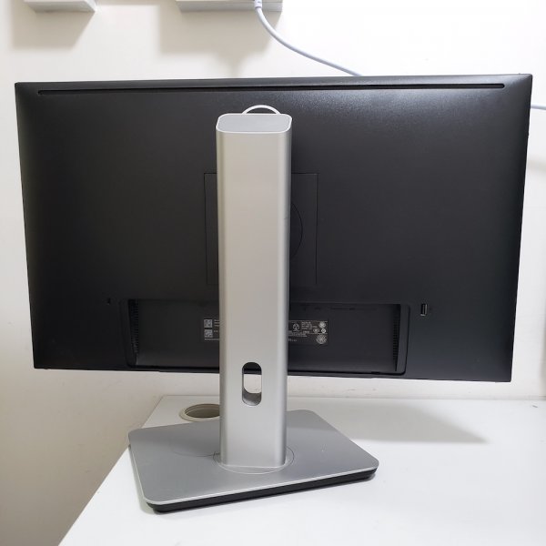Dell U2515H 25" QHD 1440p 屏幕 25吋 2560x1440 IPS QHD Monitor HDMI, DisplayPort