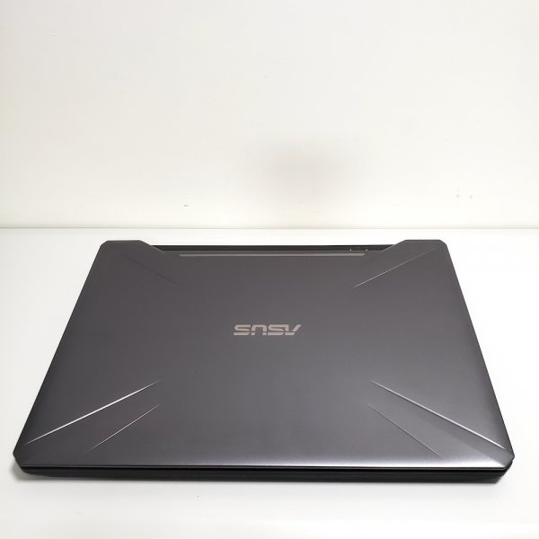 電競手提電腦 獨顯GTX1660Ti 16gb ram SSD