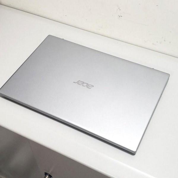 Acer Aspire 3