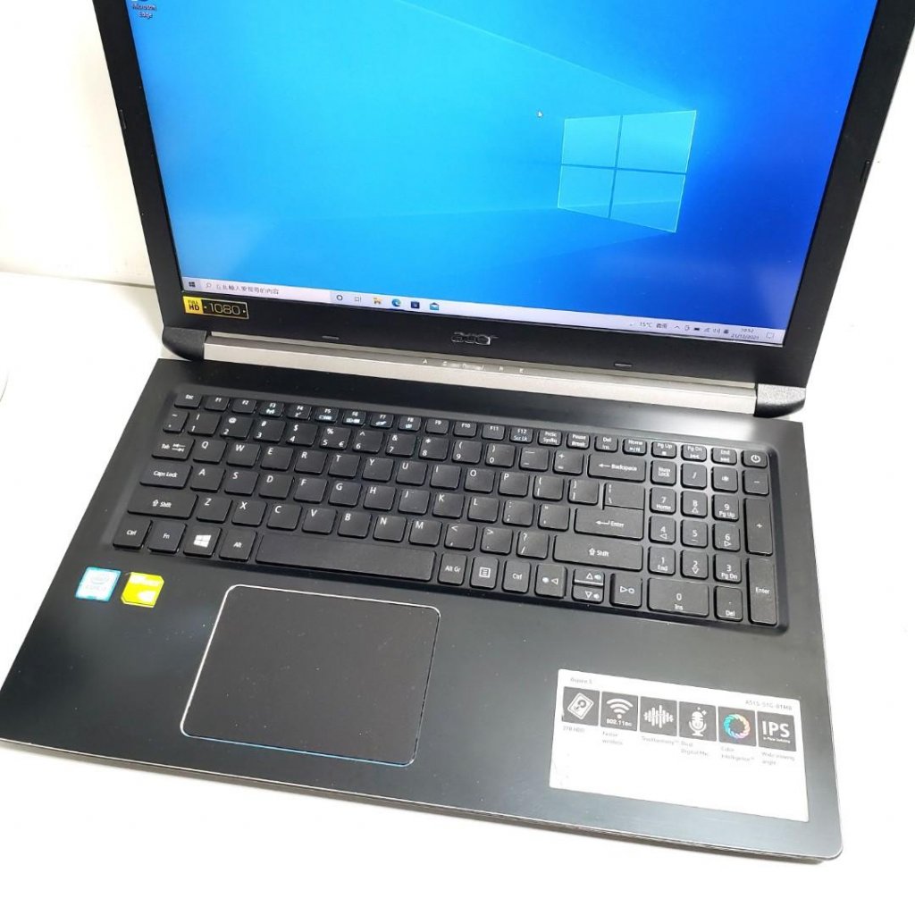 有獨顯打機文書 Laptop