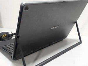 Acer Switch 5 N17P5 12inch Touch Screen i5-7200 8G 256G 平板電腦連鍵盤