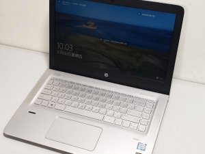 Hp 15.6 inch Gamimg notebook i7-6700HQ GTX 950 4G 12G ram 256G SSD 極新淨 指紋解鎖