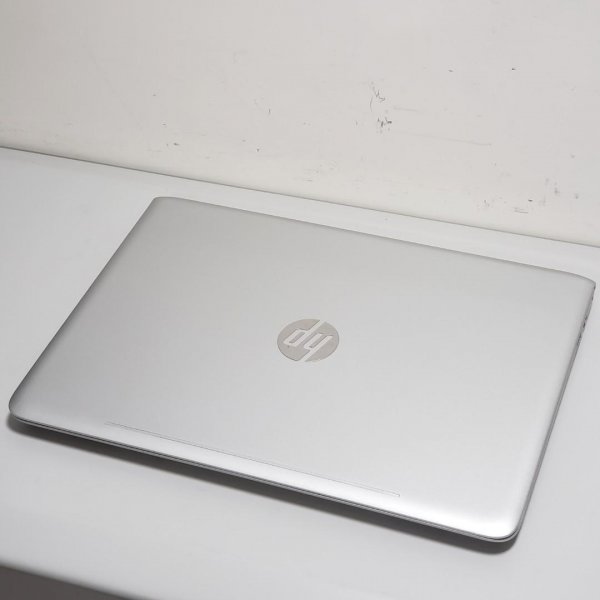 Hp 15.6 inch Gamimg notebook i7-6700HQ GTX 950 4G 12G ram 256G SSD 極新淨 指紋解鎖