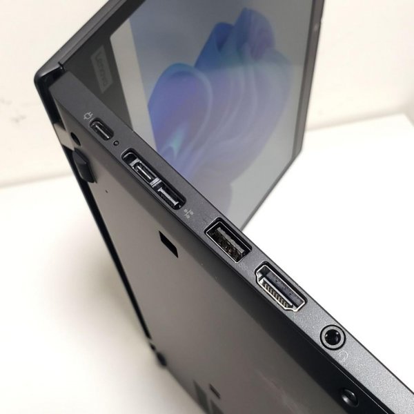 Lenovo ThinkPad X13 Ryzen 5 Pro 4650U 16G ram 512G NVMe SSD 極新淨 有保到24年6月
