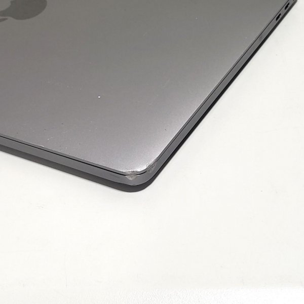 粗用 Macbook pro 2017 touch bar 13inch i5 8G 256G 3角有凹