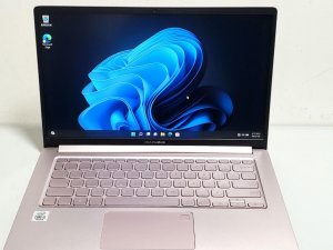 ASUS VivoBook 14 筆記型電腦 A403F