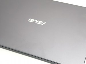 超新淨 Asus x515ma 15.6吋輕薄文書筆電 原價 $4100 Quad Core N5030 8GB + 256G SSD 有單有保