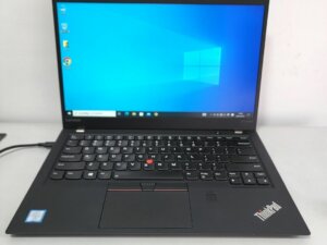 Lenovo ThinkPad X1 Carbon