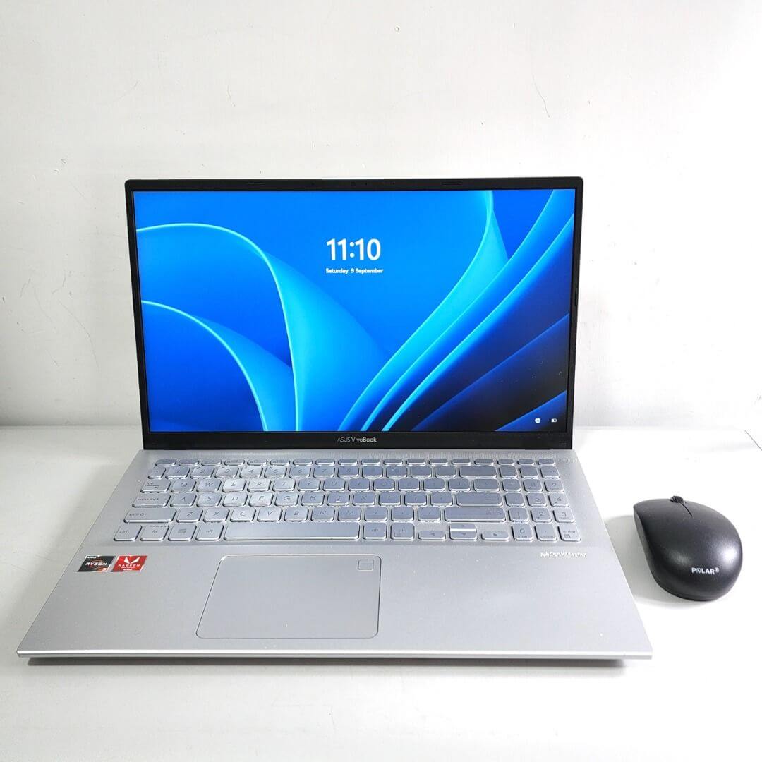 Asus VivoBook 15 X512D ryzen5 3500