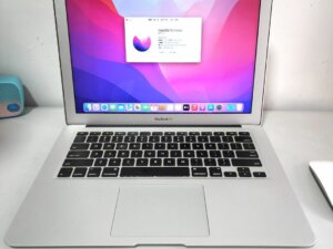 買賣二手MacBook Air