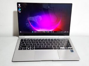 Samsung Galaxy Book Pro 360 (i5-1135G7, 16+512GB SSD)