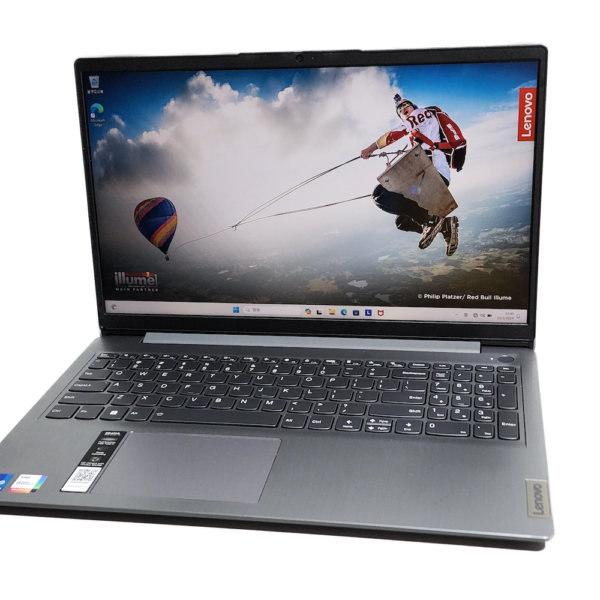 Lenovo IdeaPad 3 15IAU7 (i7-12th Gen 16+512) 3-year warranty 99% new with receipt